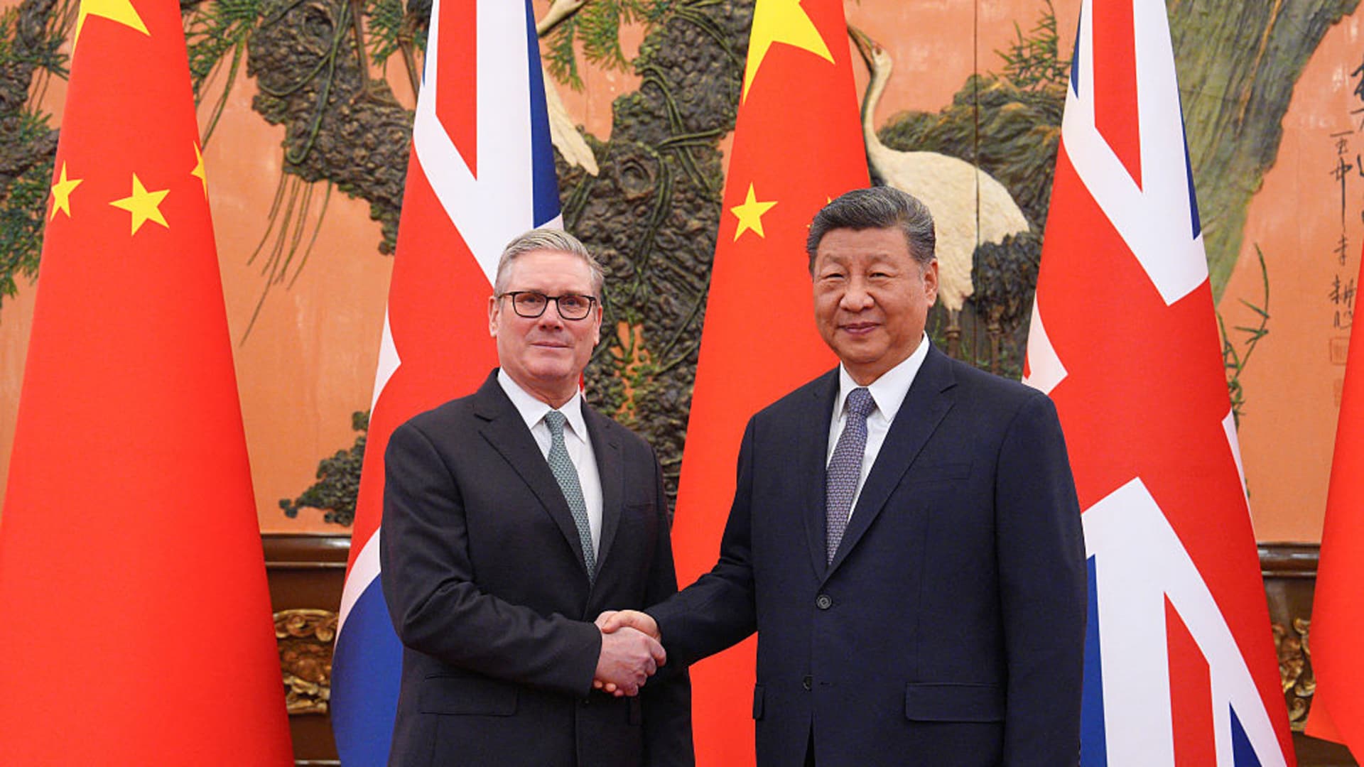 After Carney, Starmer: Leaders Adjust in Fragmented World