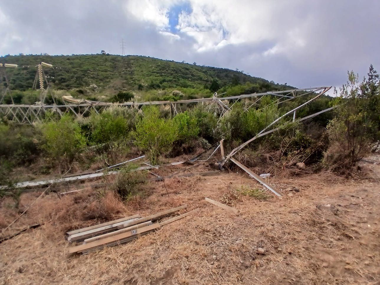 Vandals Bring Down Tower, Disrupt Power in Naivasha-Juja